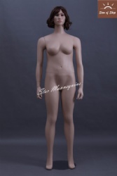 Plus Size Female Mannequin