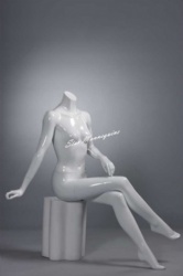 Sitting Female Mannequin SFM-021