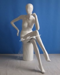 Sitting Female Mannequin SFM-003