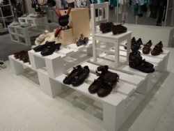Brand Shoe Shop Display Fixtures